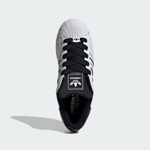 adidas スノーボードブーツ SUPERSTAR 25.5cmスーパースター アディダスの名作スーパースターがスノーボーディング用ブーツに