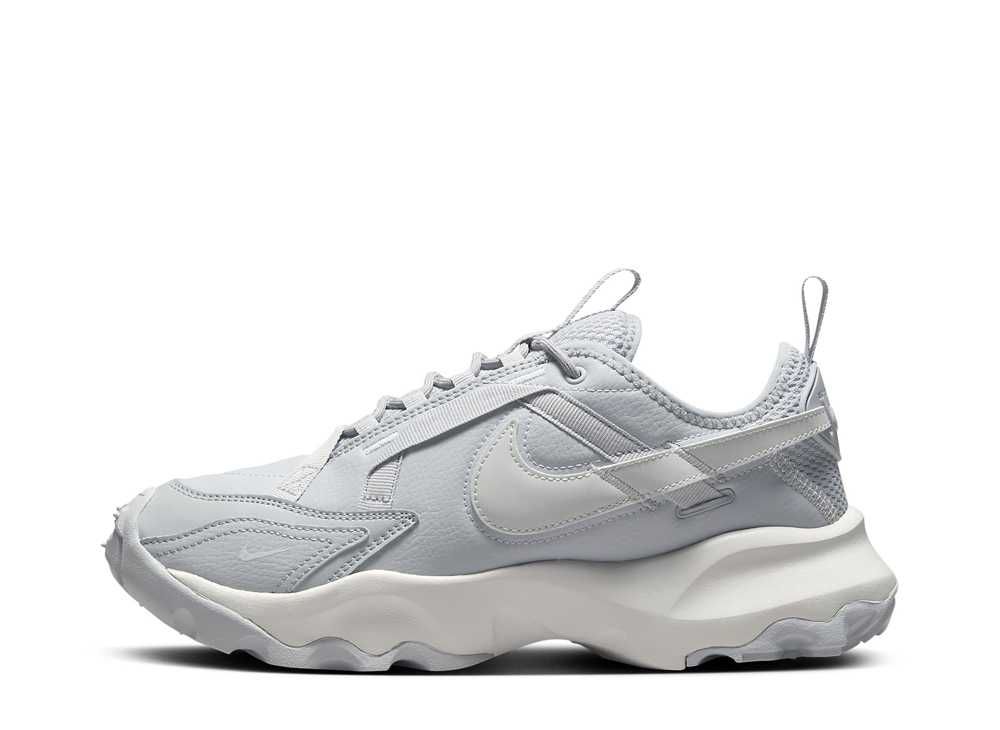 ナイキ TC 7900 DD9682-005 ウルフグレー 楽天市場】ナイキ TC 7900 NIKE W TC 7900 ウルフグレー